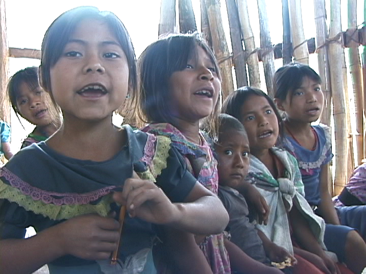 Educación en Resistencia Español – Master – 2000.57.DV