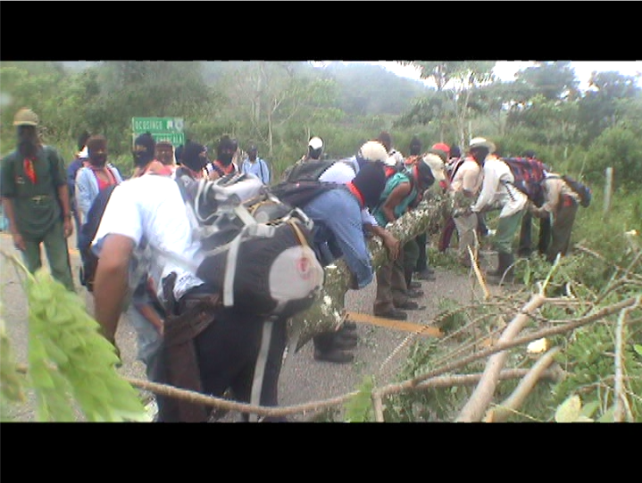 Bloqueos Zapatista en Apoyo a Oaxaca y Atenco → Zona Norte – 2006.111.DV