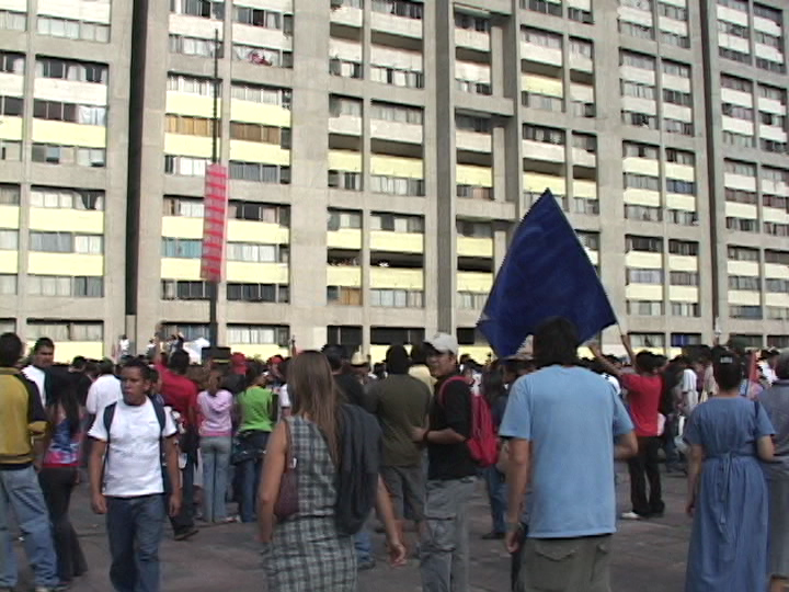 Otra Campaña: DF Tlatelolco – Marcha/Bloqueo Nico 10 – 2006.233.DV