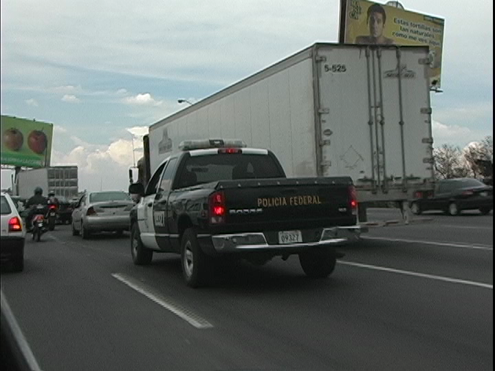 Otra Campaña: Otro Edo Mex Teothuacan 08 – 2006.303.DV